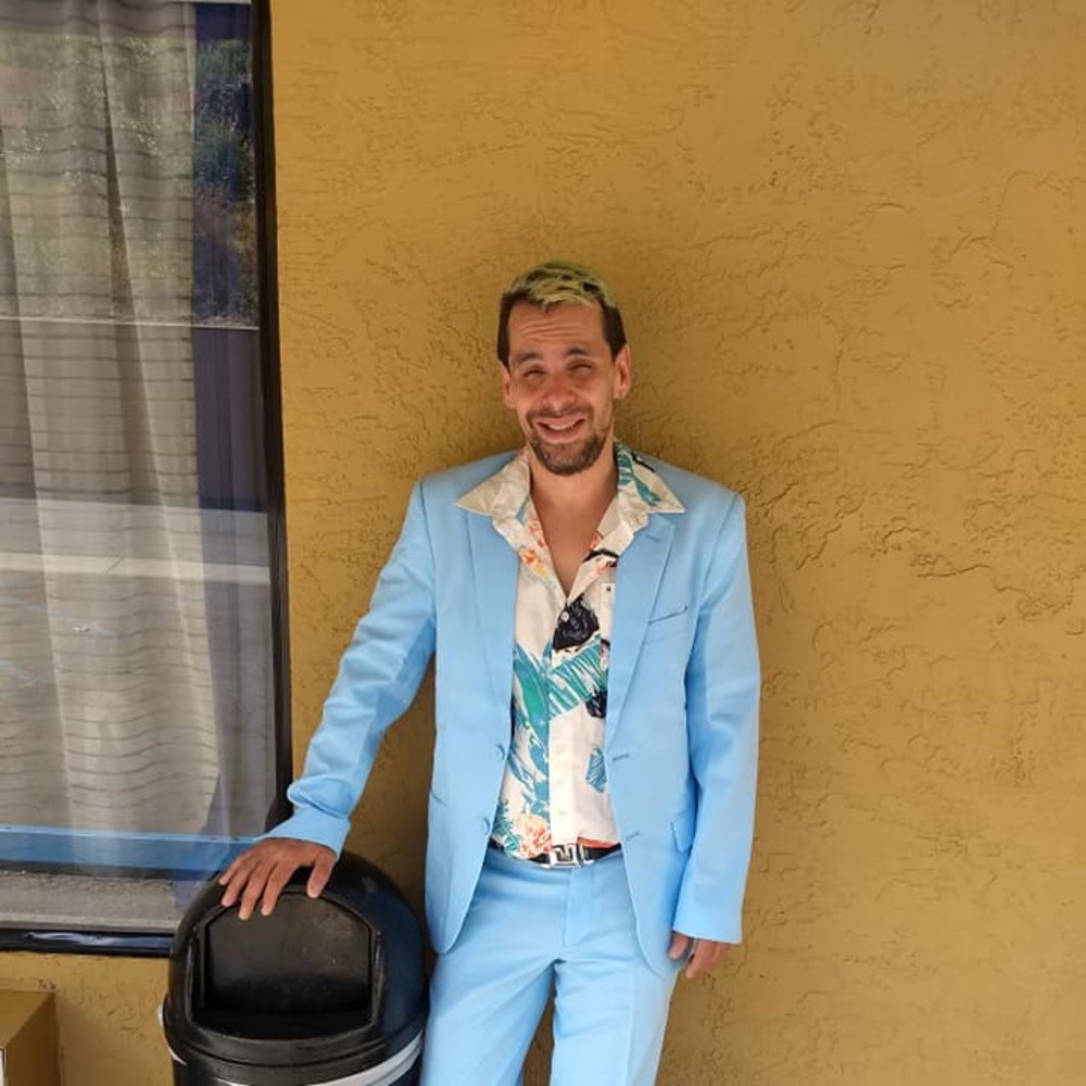 Meet your Posher, Brandon